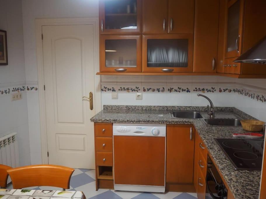 La Casa De Sensi Villa Güéjar Sierra Eksteriør billede